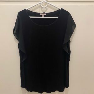 Roz & Ali black top with sheer sleeve detail